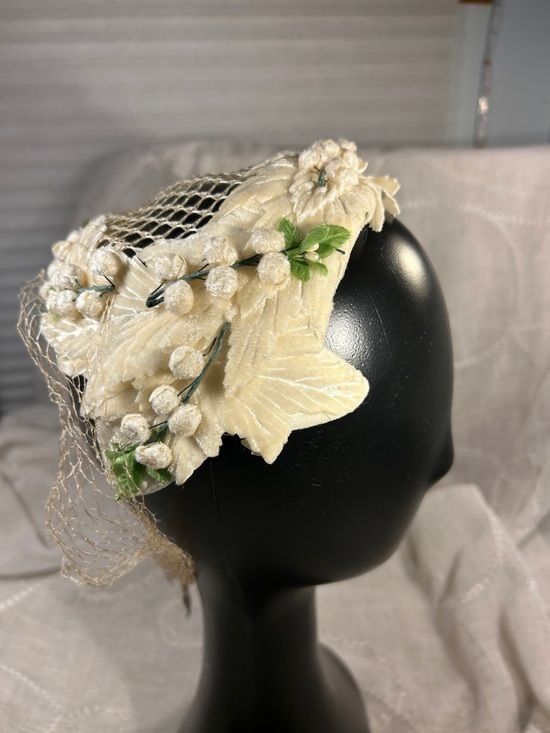 Vintage floral flower headpiece halo piece Lily of the Valley main image 4